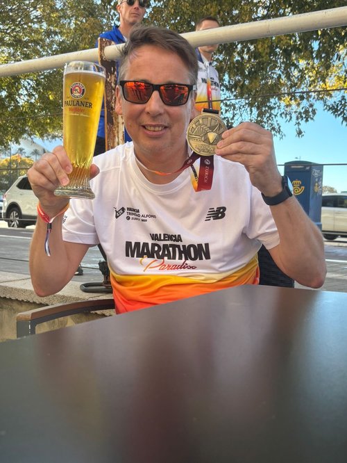 7 Valencia - Medaille en snakshirt