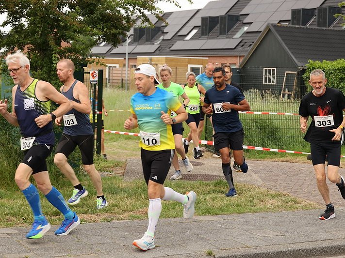 Douwe 1 4-6-25 Middelstum